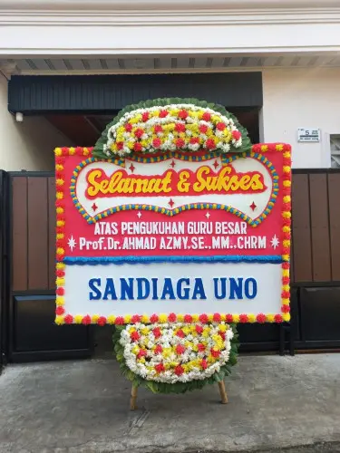 Papan Bunga Opening lamper lor